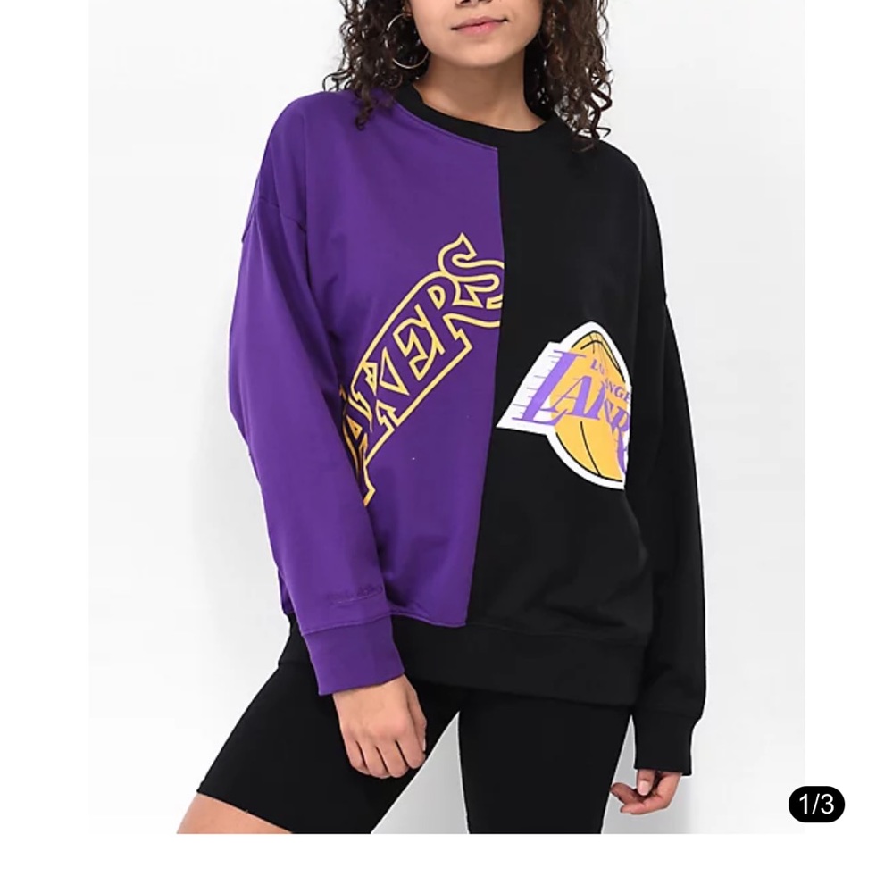 Mitchell and ness woman’s sweater m,l,xl